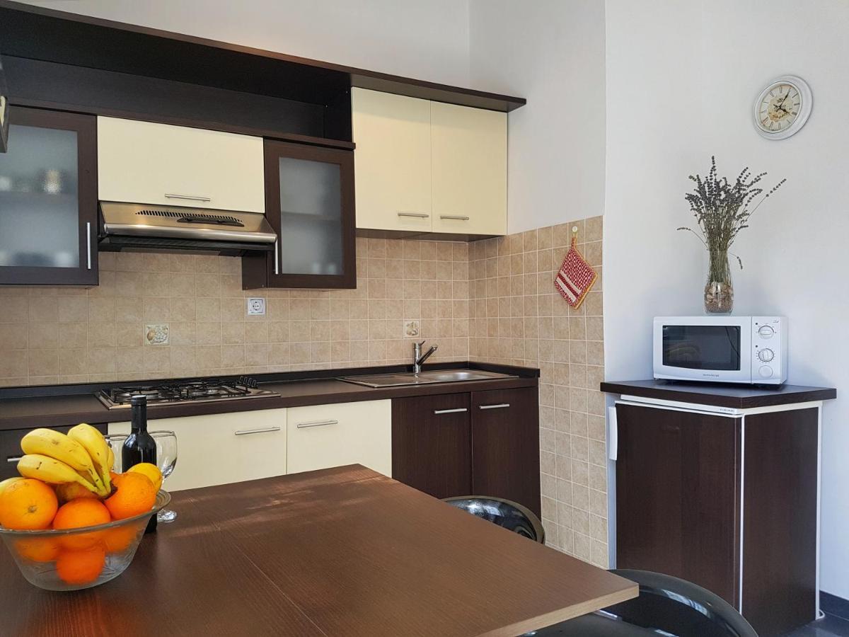 Apartmani Mlinar Gornji Karin Εξωτερικό φωτογραφία